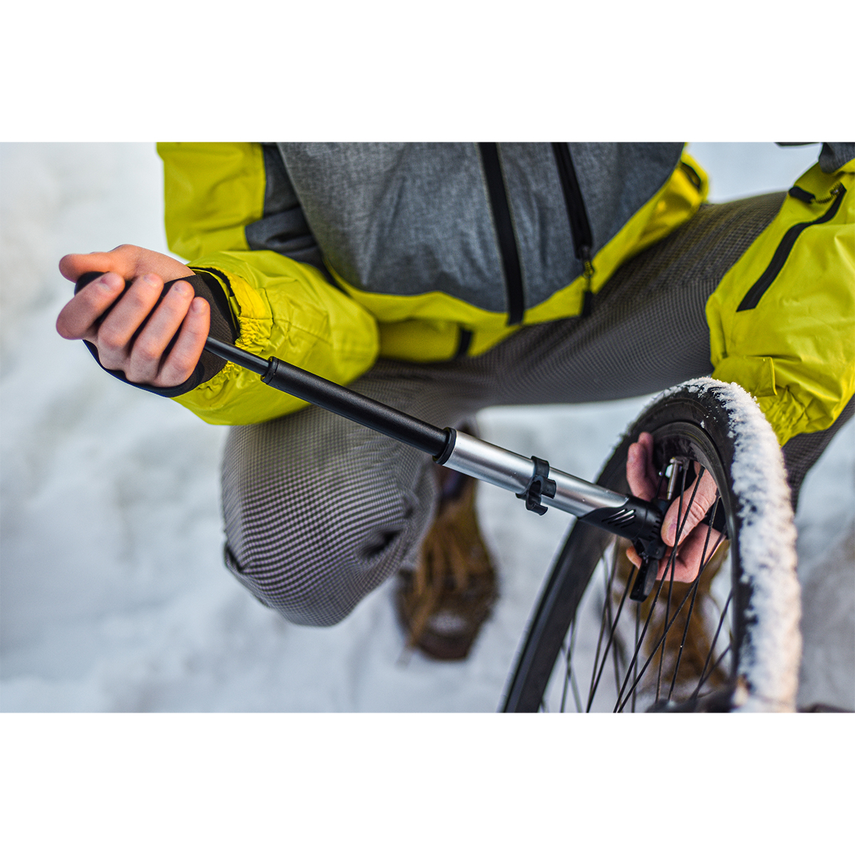 R17846.02 - Pompka do roweru, czarny 